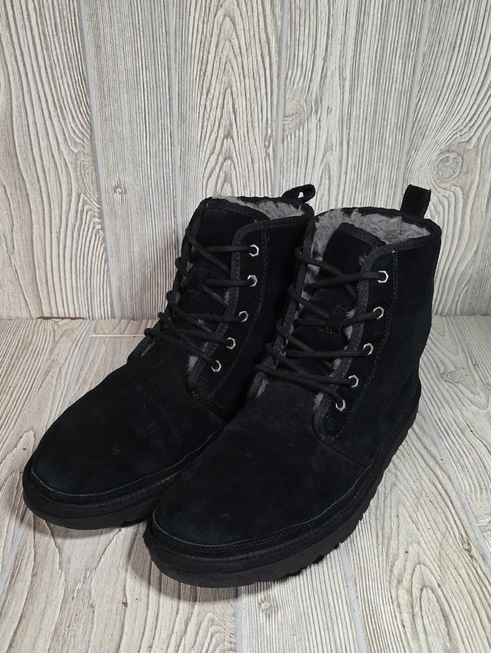 UGG Harkley Black Suede Lace Up Chukka Boots Mens Size 12